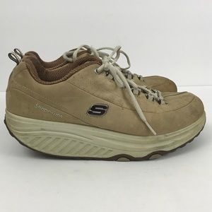 Sketchers Shape UPS